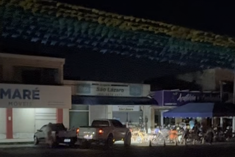 APAGÃO NO DIA DOS NAMORADOS DEIXA CENTRO DE EXTREMOZ ÀS ESCURAS E GERA RECLAMAÇÕES DE MORADORES E COMERCIANTES