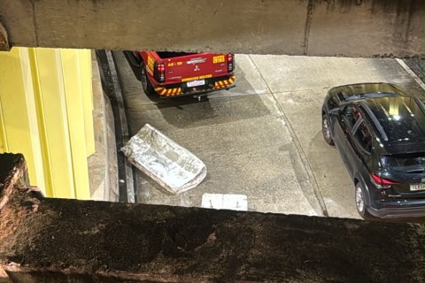 MOTORISTA PASSA MAL, PERDE O CONTROLE DO CARRO E ATINGE ESTRUTURA EM TÚNEL DE NATAL