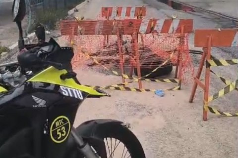 OBRA DA CAERN INTERDITA FAIXA DA AVENIDA NEVALDO ROCHA EM NATAL
